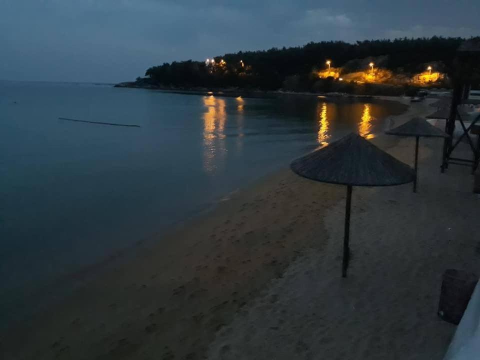 Αpartments Anna Deluxe Kavala Exterior foto